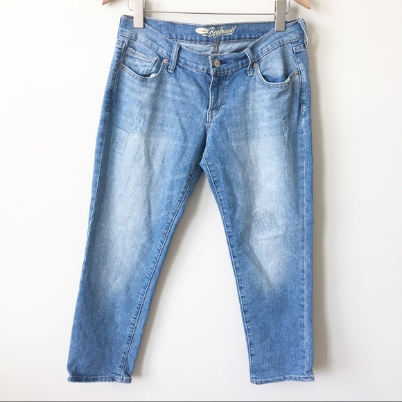 Old Navy Distressed Boyfriend Cropped Jeans - Picture 6 of 8